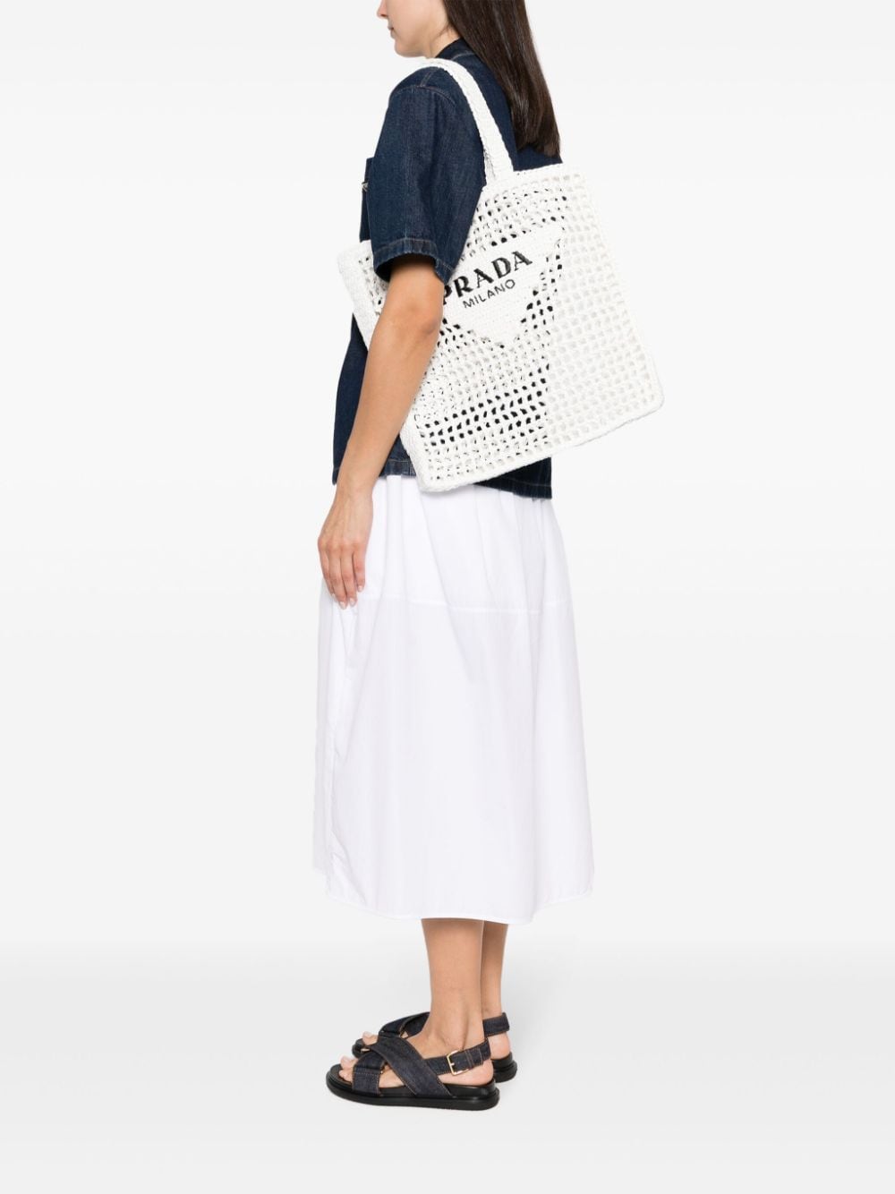 Pra*a logo-embroidered crochet tote bag