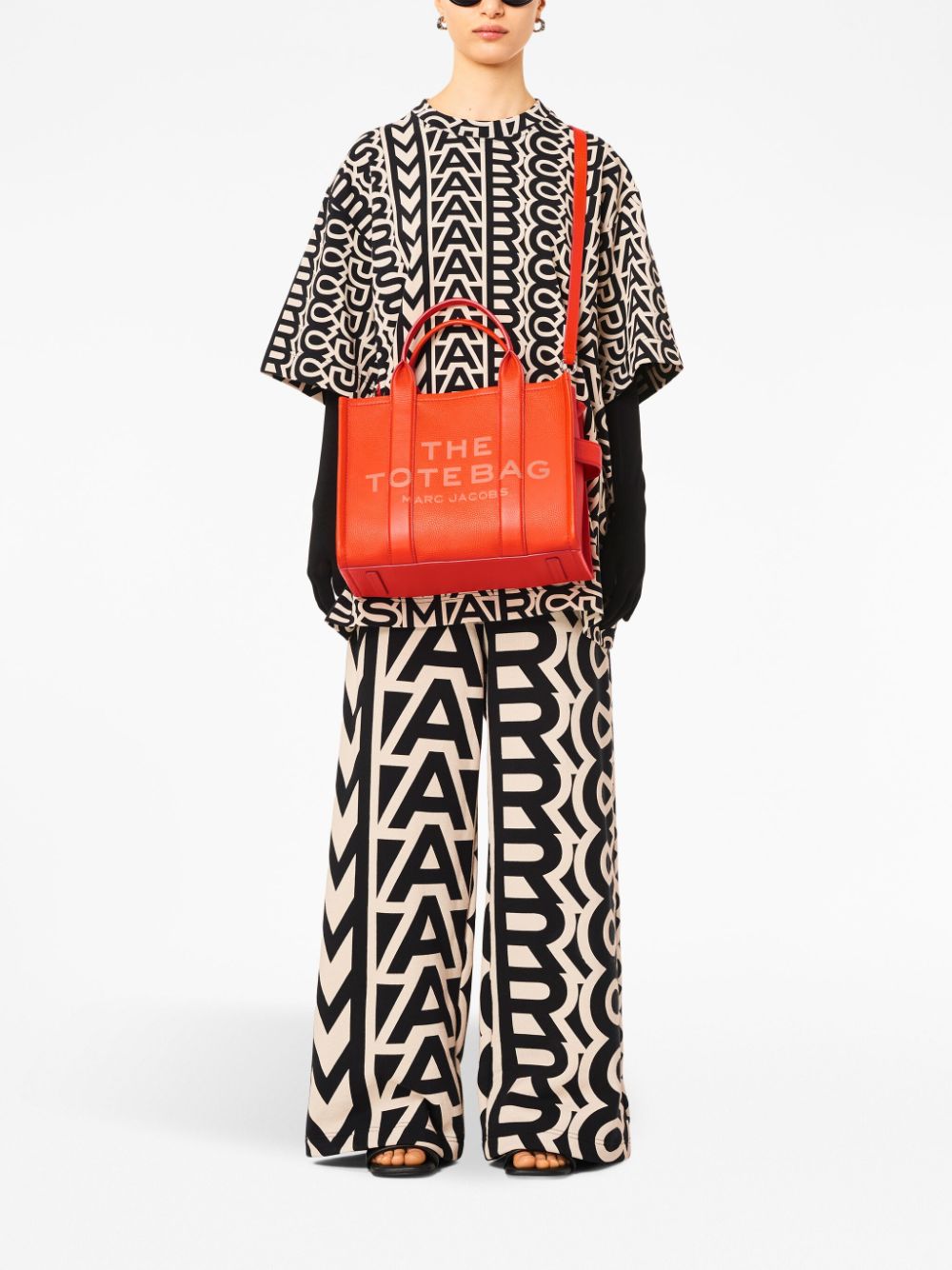 Marc Jacobs The Leather Medium Tote bag