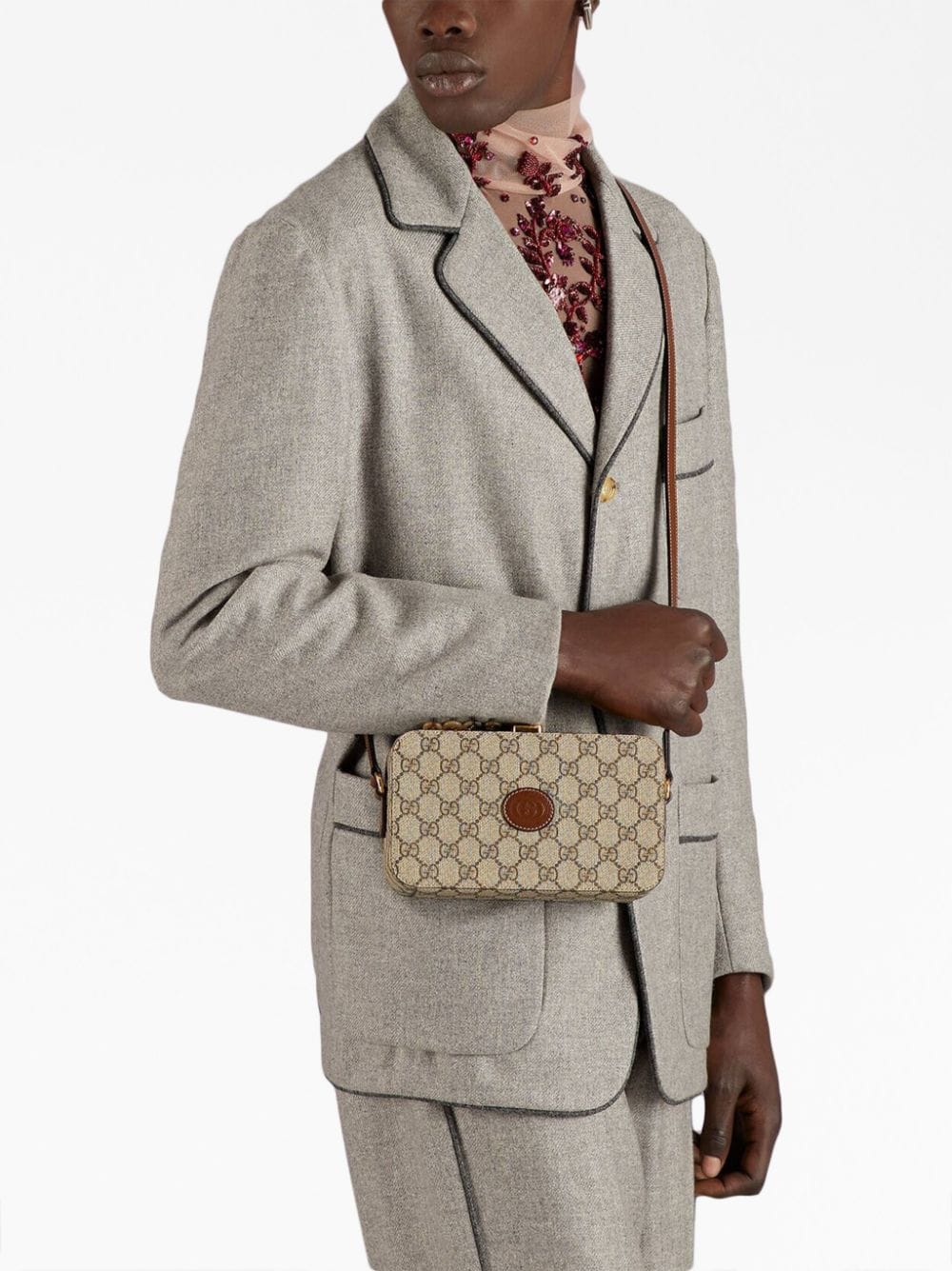 g*u*i gg S*p*e canvas messenger bag