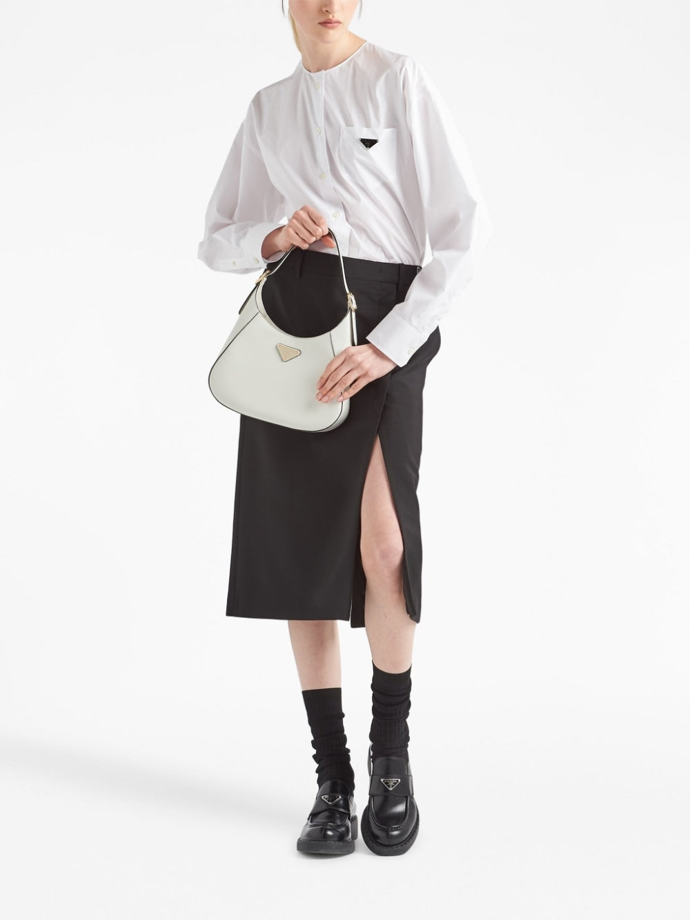 Pra*a leather shoulder bagc