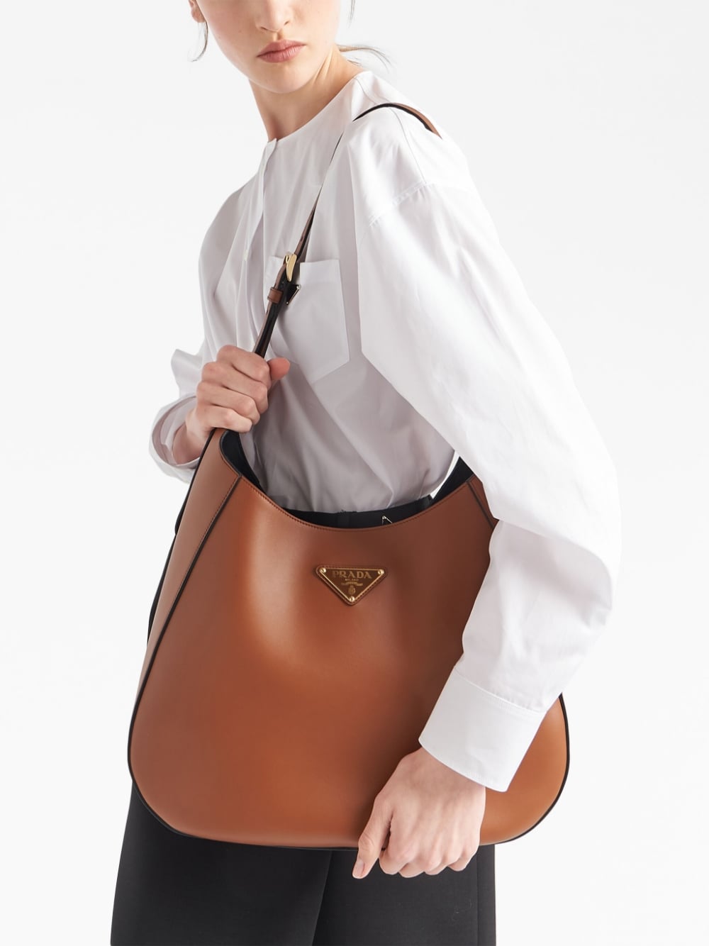 Pra*a leather shoulder bag