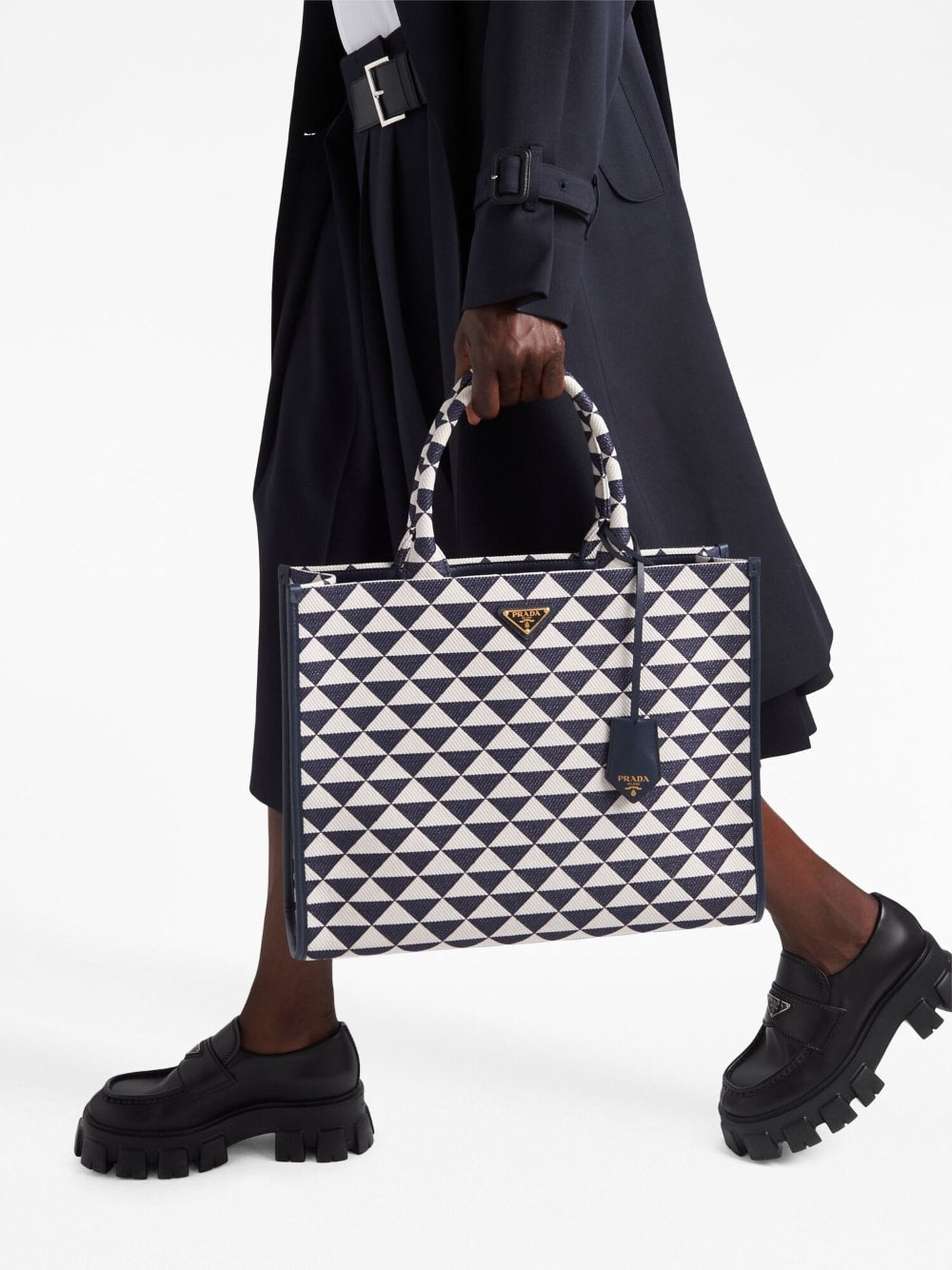 Pra*a large symbole embroidered tote bag