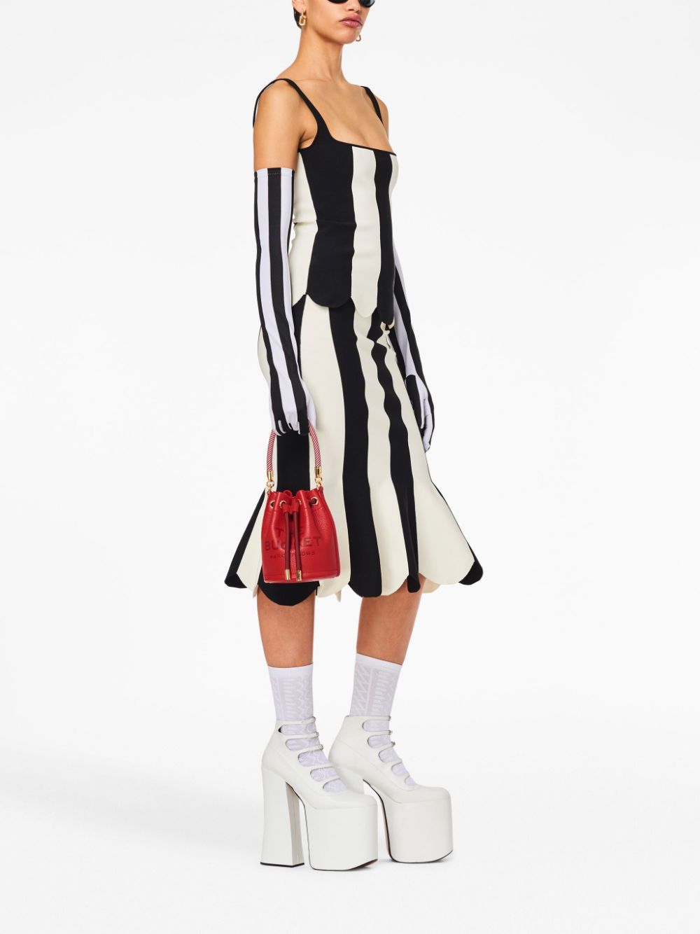 Marc Jacobs The Leather Mini Bucket bag