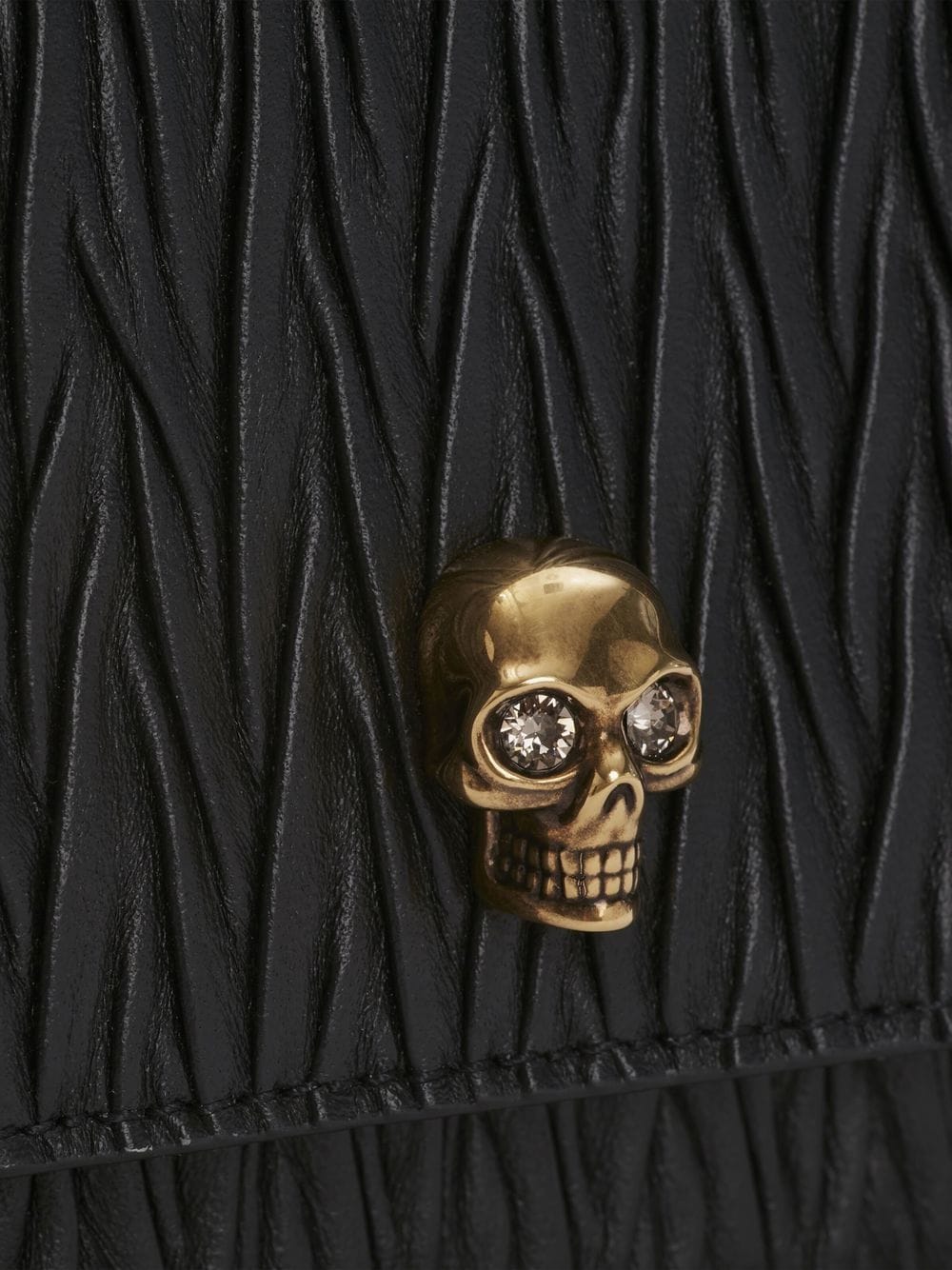 Alexander McQueen textured skull-embellished mini bag