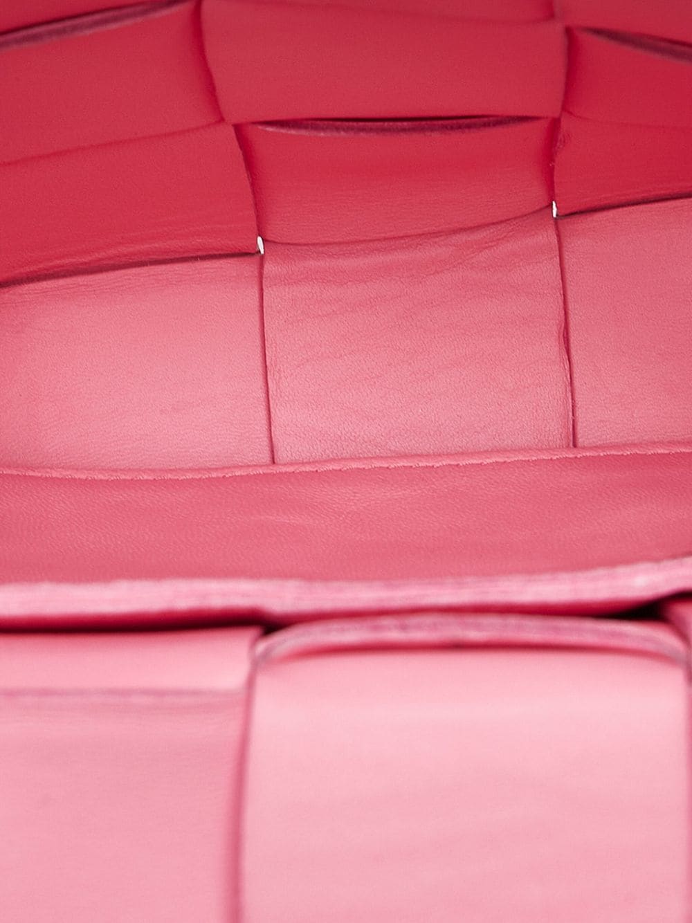 Bo*te*ga ve*ne*ta   cassette crossbody bag