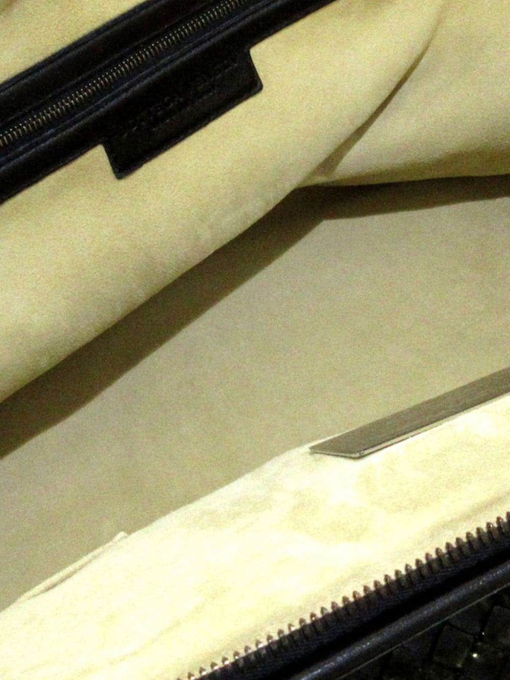 Bo*te*ga ve*ne*ta   intrecciato two-way zip handbag