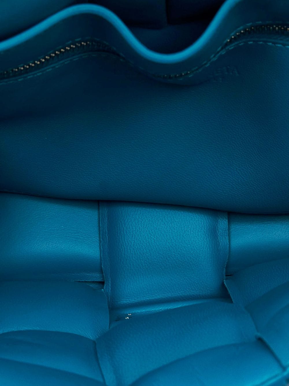 Bo*te*ga ve*ne*ta   padded cassette shoulder bag