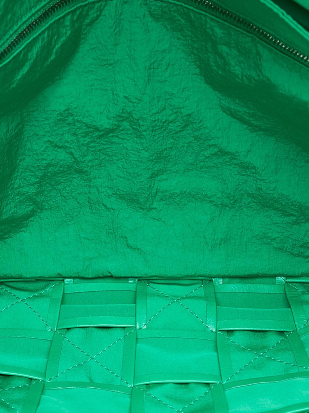 Bo*te*ga ve*ne*ta  2019-2023 maxi cassette crossbody bag