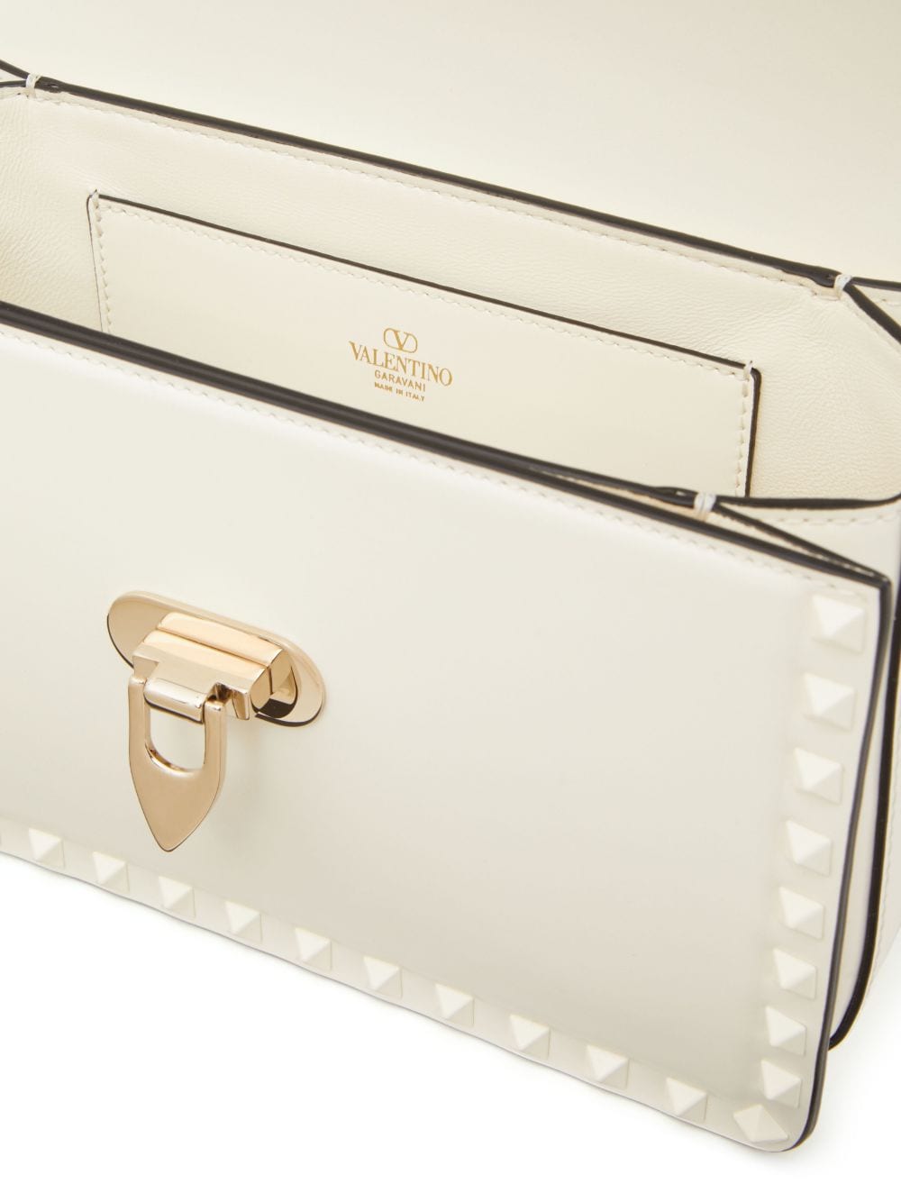 Valentino Garavani Rockstud23 leather shoulder bag