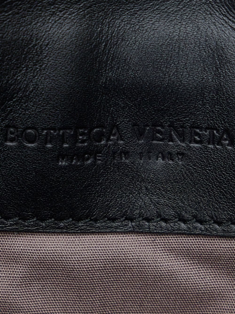 Bo*te*ga ve*ne*ta   intrecciato zipped clutch