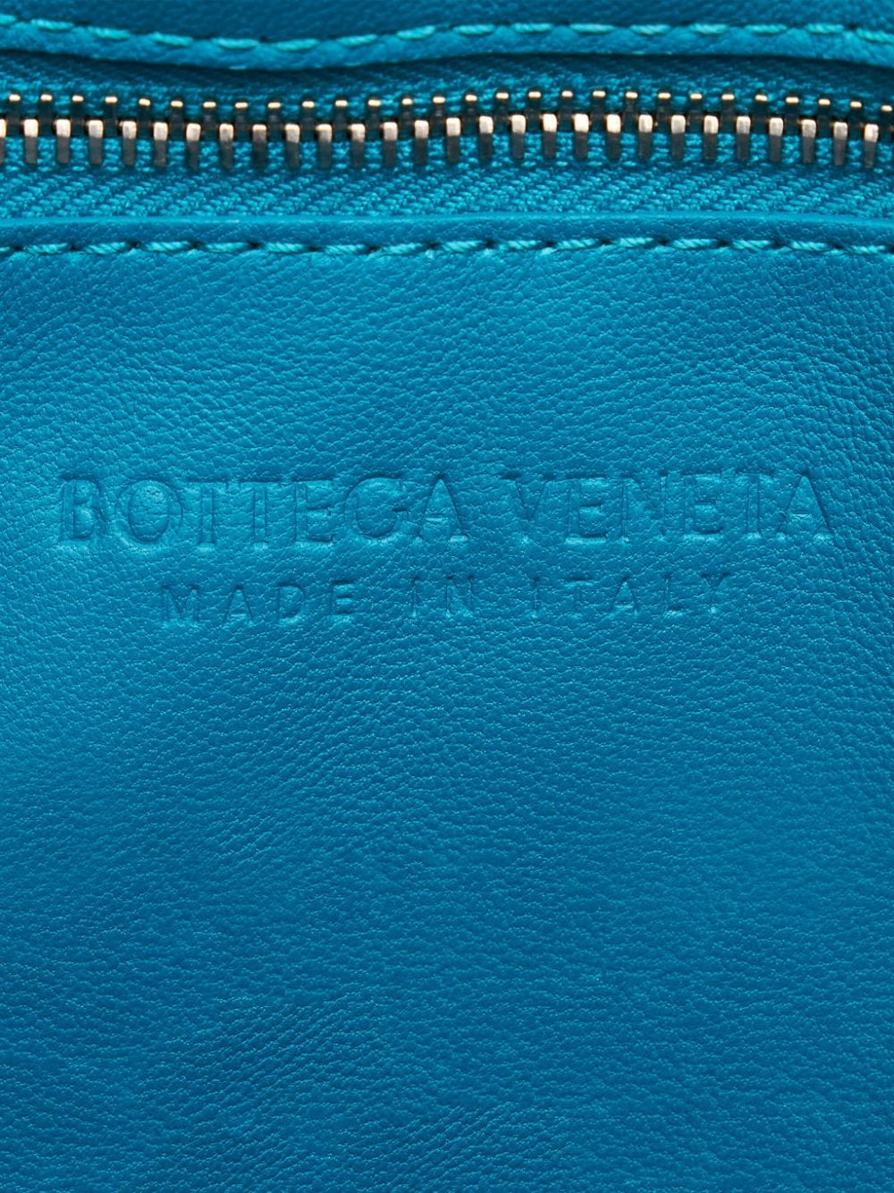 Bo*te*ga ve*ne*ta   padded cassette shoulder bag