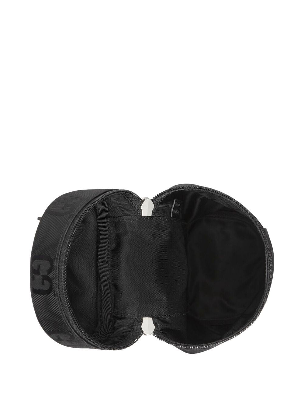 G*u*i off the grid shoulder bag