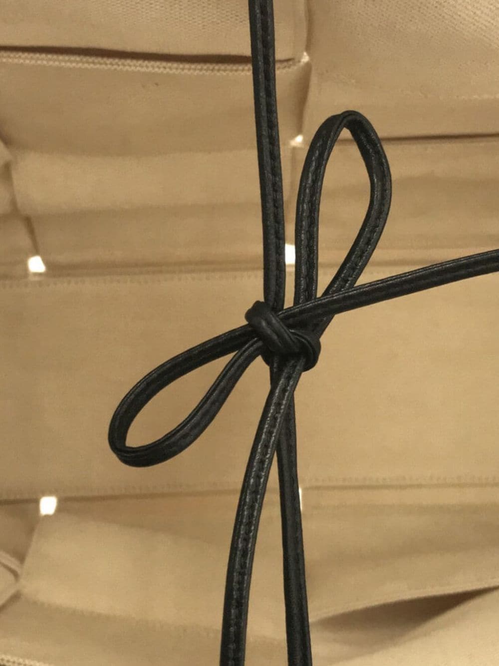 Bo*te*ga ve*ne*ta   2019-2023 large arco tote bag