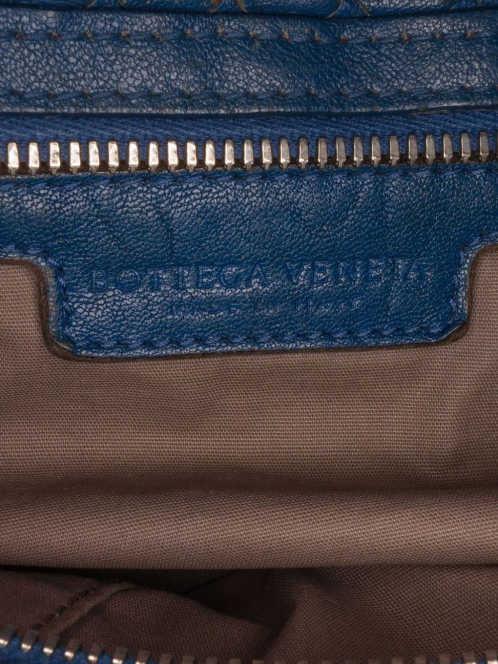 Bo*te*ga ve*ne*ta  2012-2023 intrecciato shoulder bag