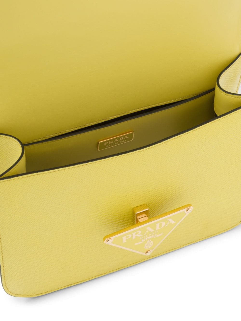 Pra*a Pra*a emblème saffiano shoulder bag