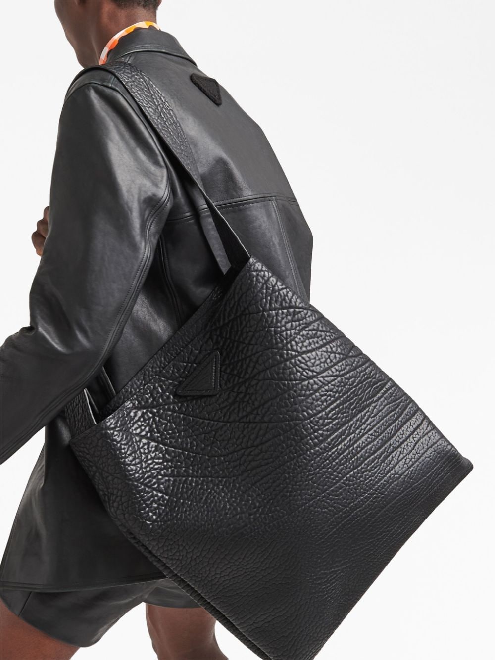 Pra*a grained leather tote bag