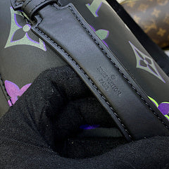 l**is V*t*n m30245 outdoor bumbag