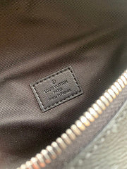 lv DISCOVERY BUMBAG PM M46035